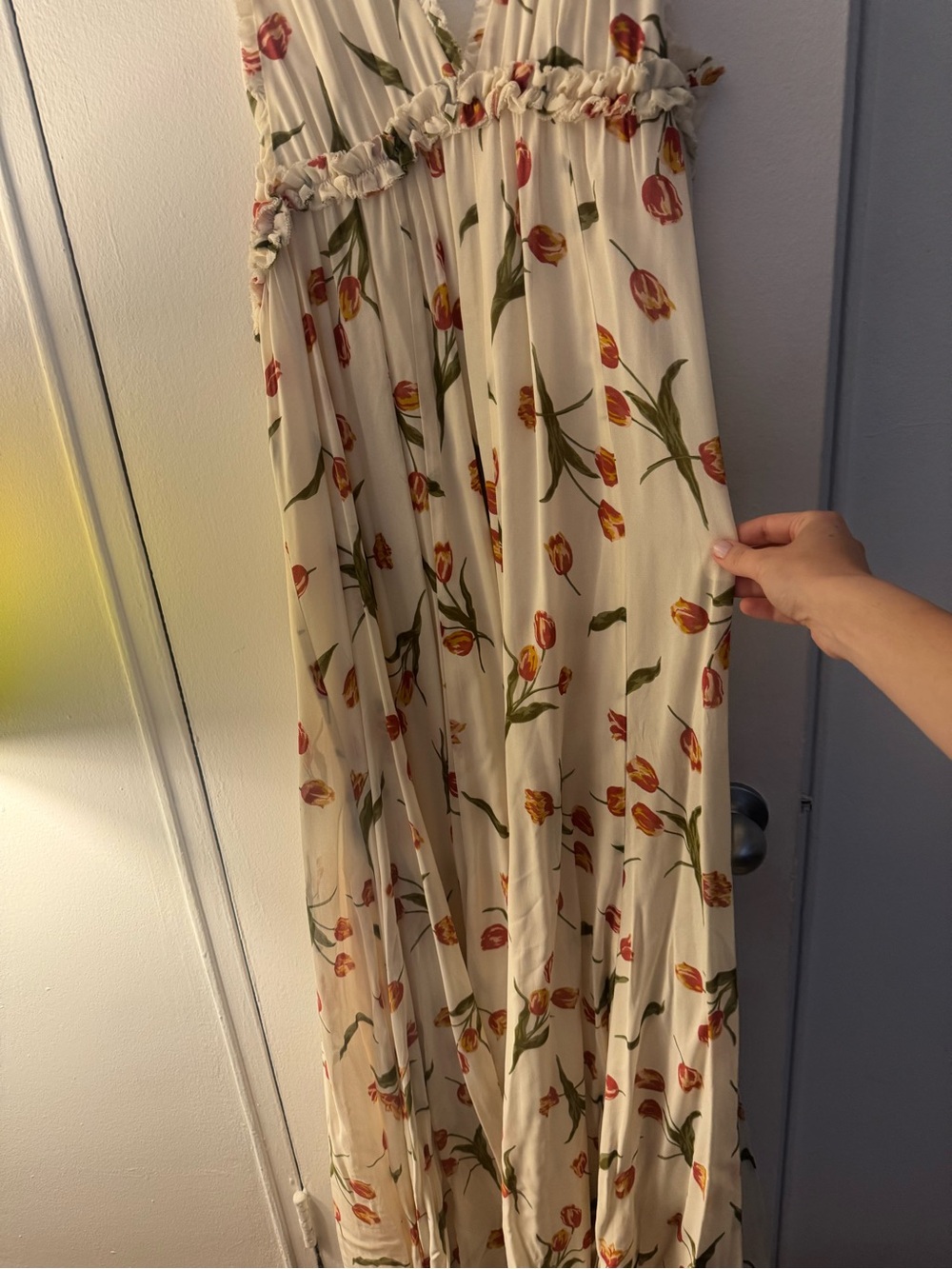 Reformation Cream Floral Tulip Maxi Dress - Picture 4 of 8